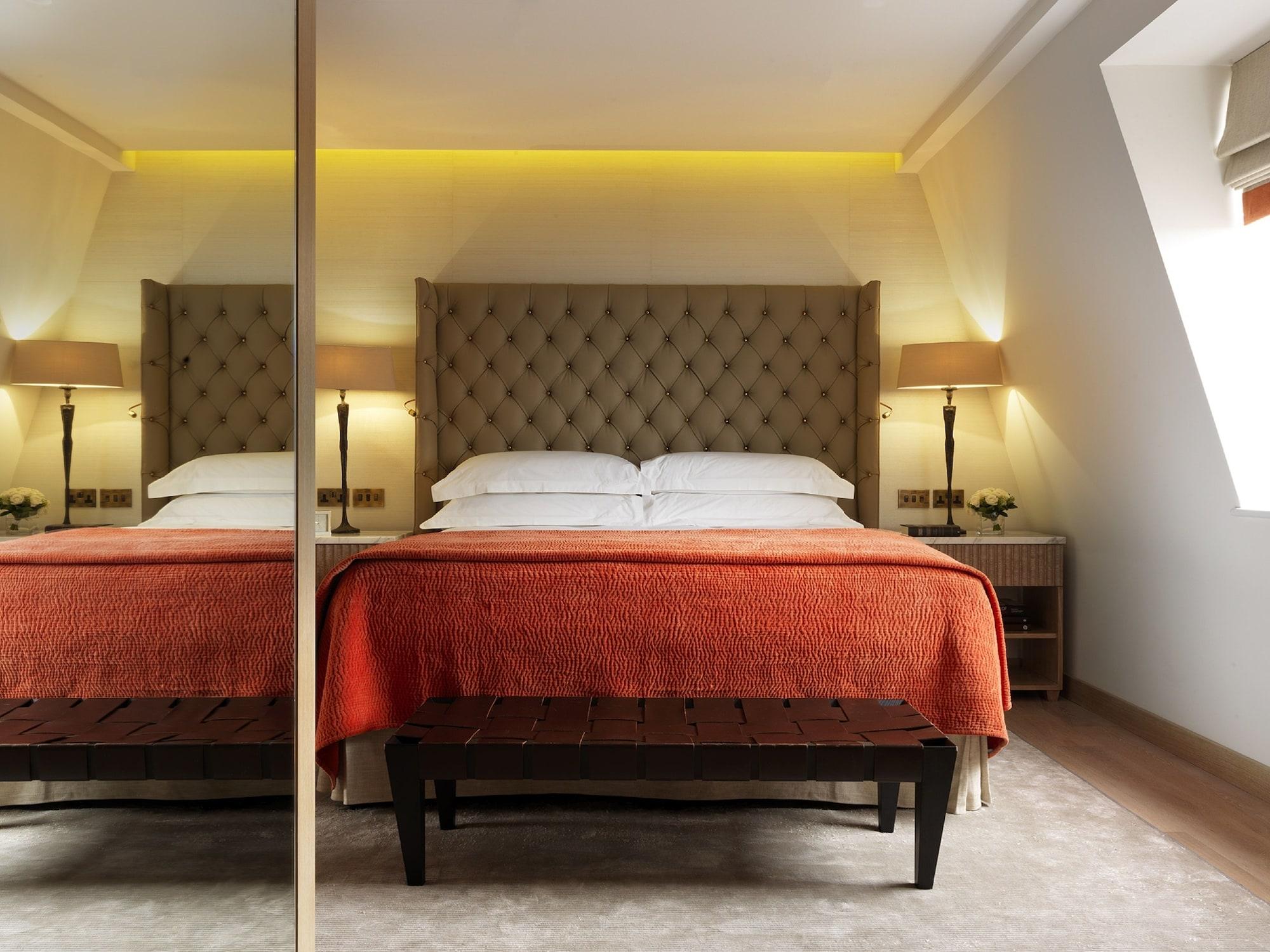 ザ メリルボーン ホテル ロンドン エクステリア 写真 A bedroom at the hotel